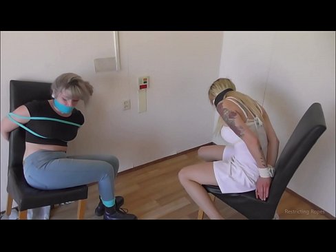 ❤️ Kev quav yeeb quav tshuaj / khi thiab gagged / damsel nyob rau hauv kev nyuaj siab ️❌ Porno ntawm peb Ib ❤