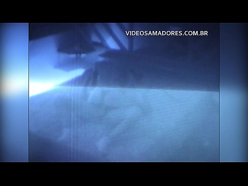 ❤️ Tus txiv films tus poj niam fucking neeg zej zog thiab pom tias nws yog ib tug cuckold ️❌ Porno ntawm peb Ib ❤